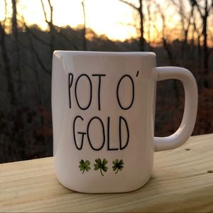 POT O’ GOLD Saint Patrick’s Day mug